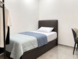 Mayfair Gardens (D21), Condominium #617726141